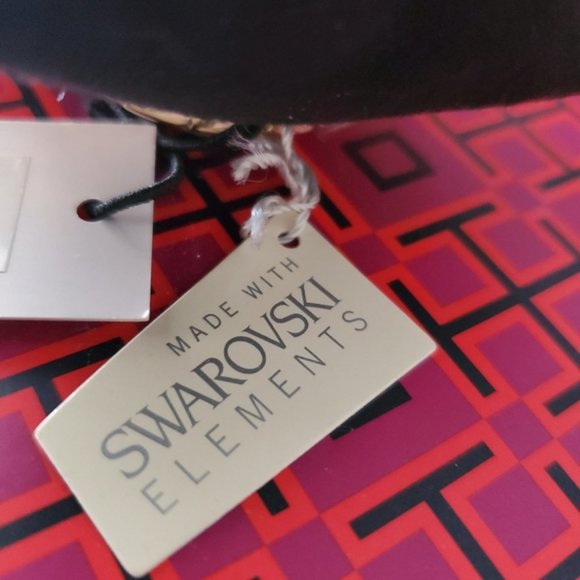 Karen Millen Luxury Watch with Box - Picture 13 of 15